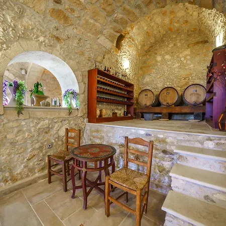 Candice, Luxurious Historic With Sea View By Rentado Rethymno (Crete)