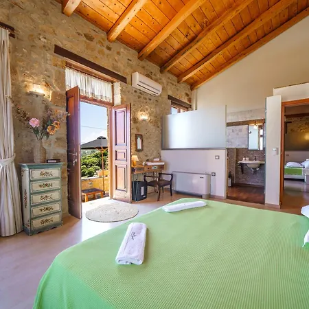 Candice, Luxurious Historic With Sea View By Rentado Villa Rethimnon