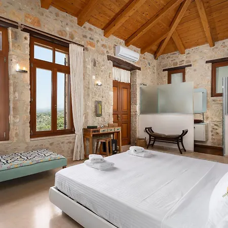 Villa Candice Historic Venetian Retreat By Rentado Rethymno