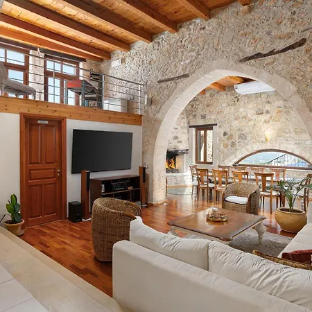 Villa Candice Historic Venetian Retreat By Rentado